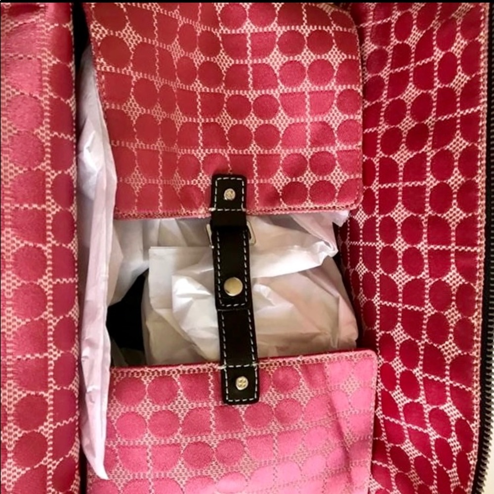 Kate Spade Tote - Picture 7 of 8